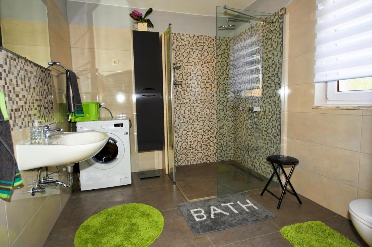 Green House Apartment Pula Exterior foto